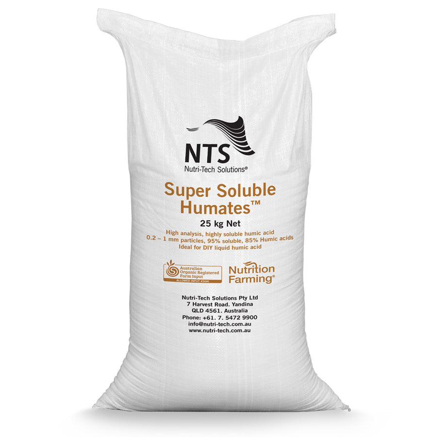 A photograph of NTS Super Soluble Humates in a 25 kg sack on white background